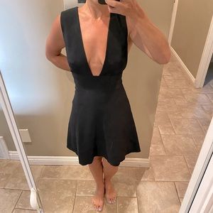 Aritzia Wilfred Montbrun Dress Black